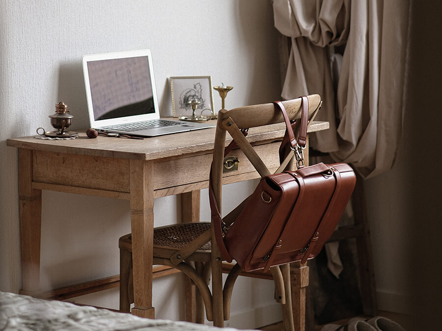 Timeless Elegance: Discover Vintage Leather Handbags for a Stylish Retro Look