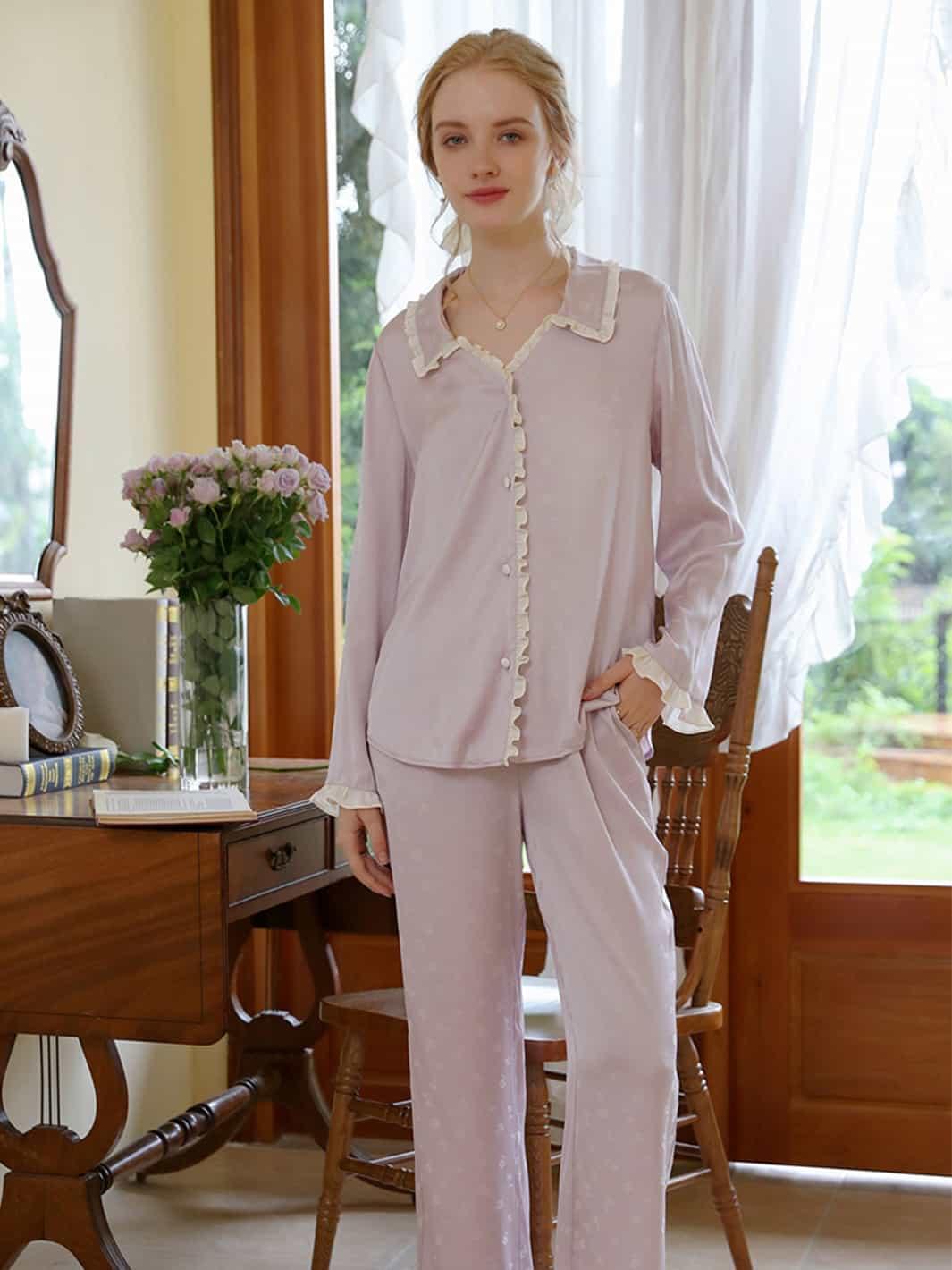 Bauhinia suit