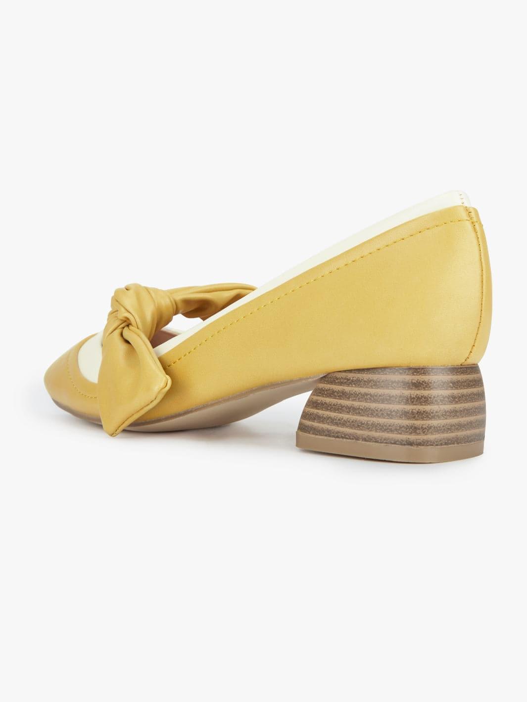 Cara Retro Bow Schuhe