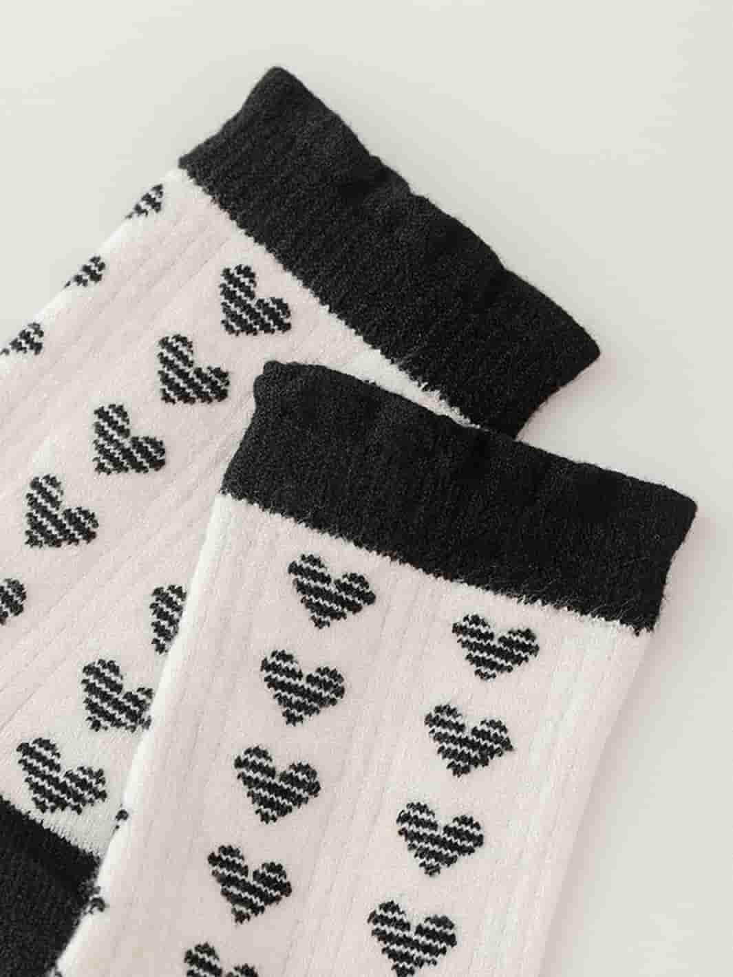 Black and white simple socks