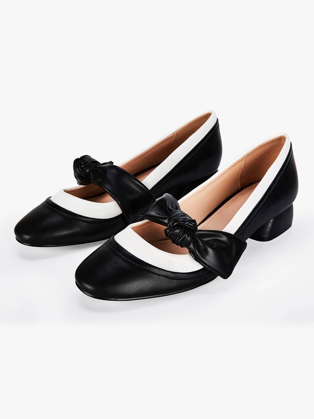 Cara Retro Bow Schuhe