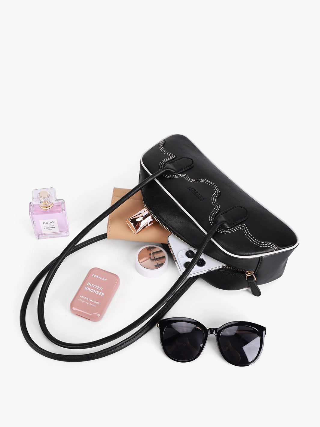 Evelyn Vegan Leather Baguette Bag